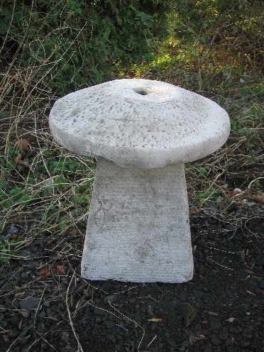KM21 Saddle Stone KM21 Saddle Stone